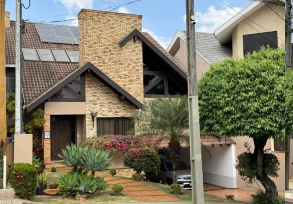 Imagens do imóveis Sobrado À Venda no  Condomínio  Delta Ville 2 em Maringá