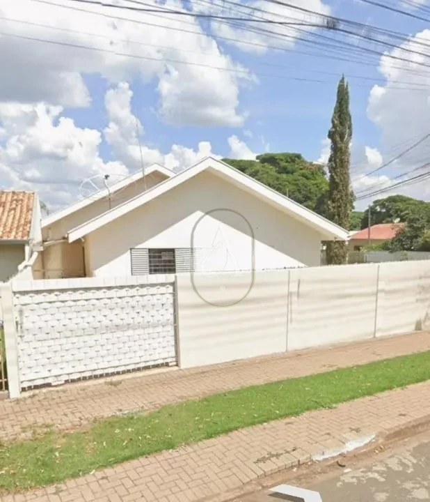 Imagens do imóveis Casa à Venda de esquina com 3 quartos com suíte em Maringá!