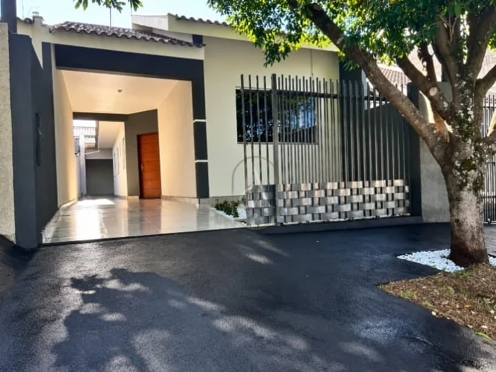 Imagens do imóveis Casa à venda no Jardim Paulista com edícula por apenas R$315 mil!!