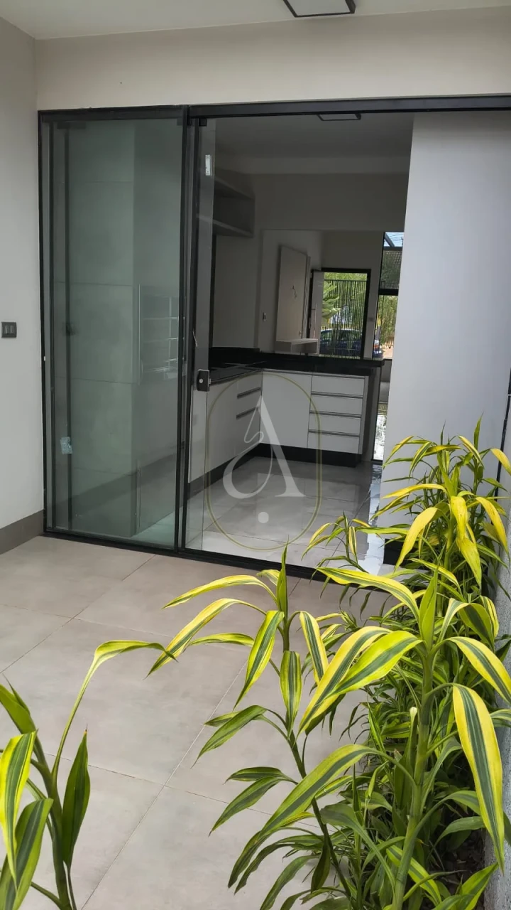 Imagens do imóveis Casa À Venda Jardim Paulista III em  Maringá!
