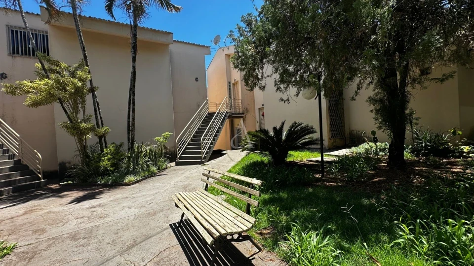 Imagens do imóveis Apartamento À Venda Condomínio Pousada Universitária Maringá