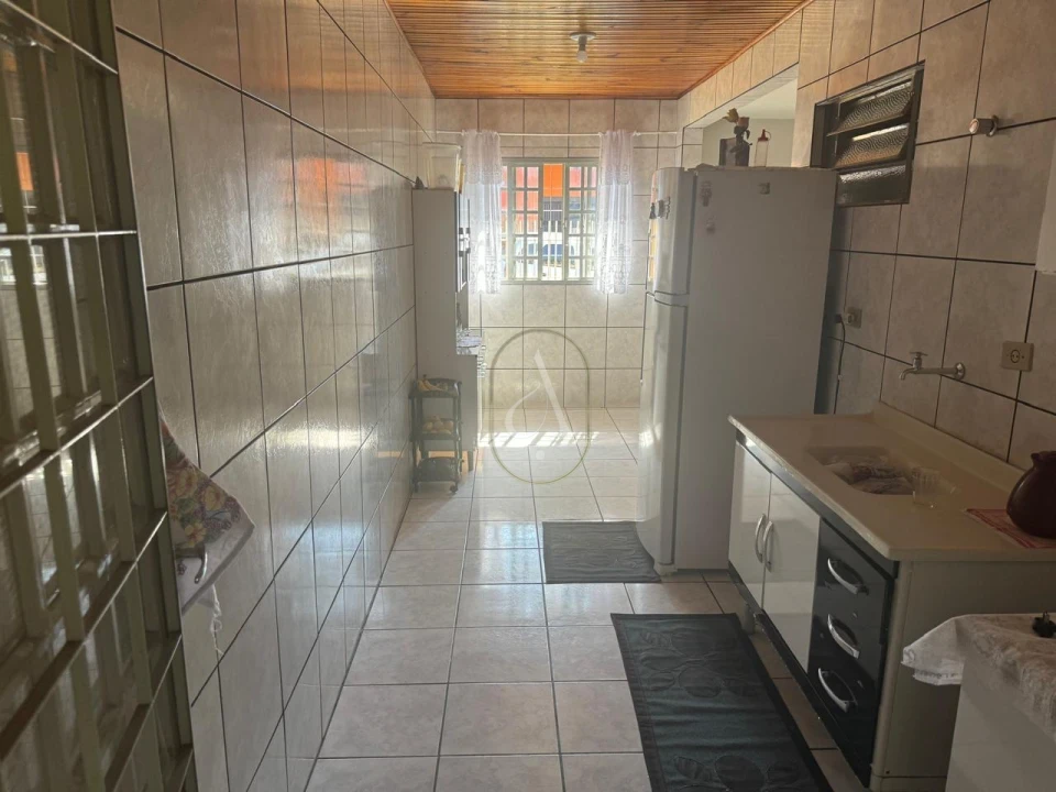 Imagens do imóveis Casa a venda com terreno de 384 m2 no Jardim São Silvestre em Maringá!