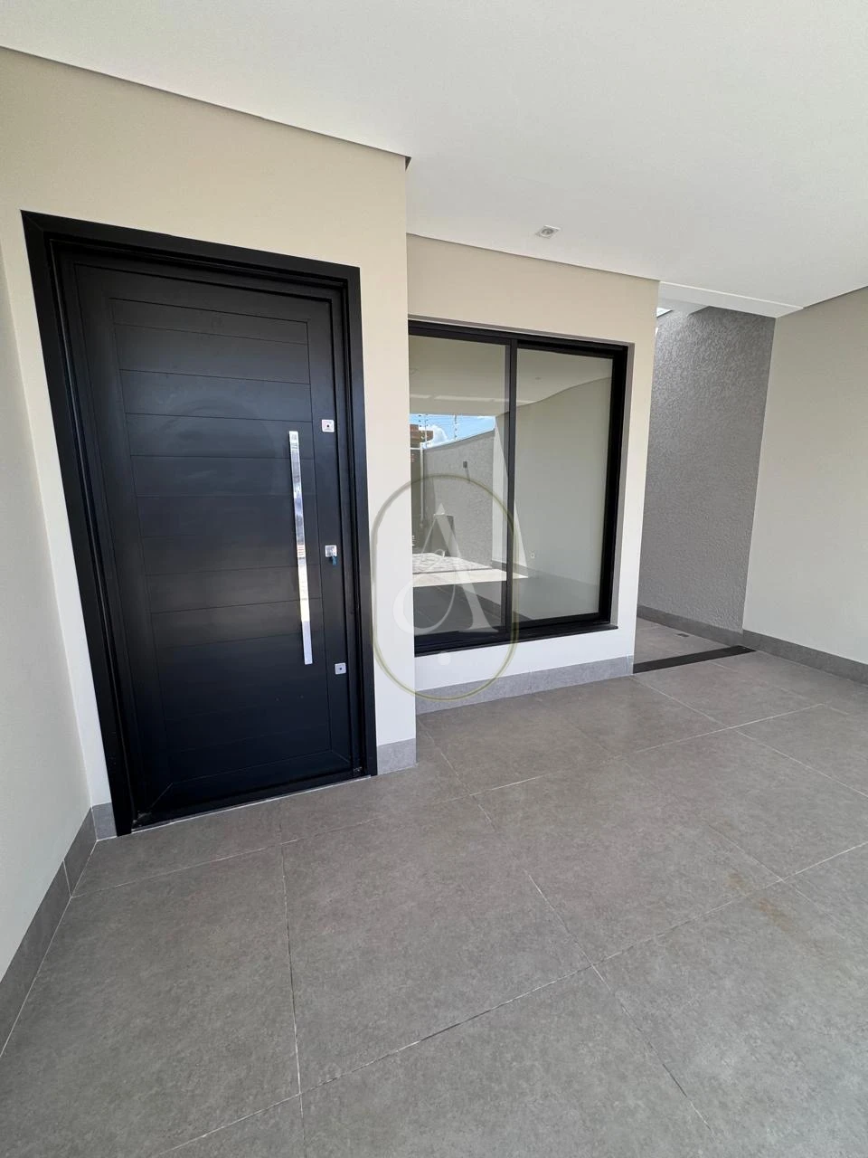 Imagens do imóveis Casa à venda com Piscina, 3 Quartos e suíte no Jardim Mediterrâneo!