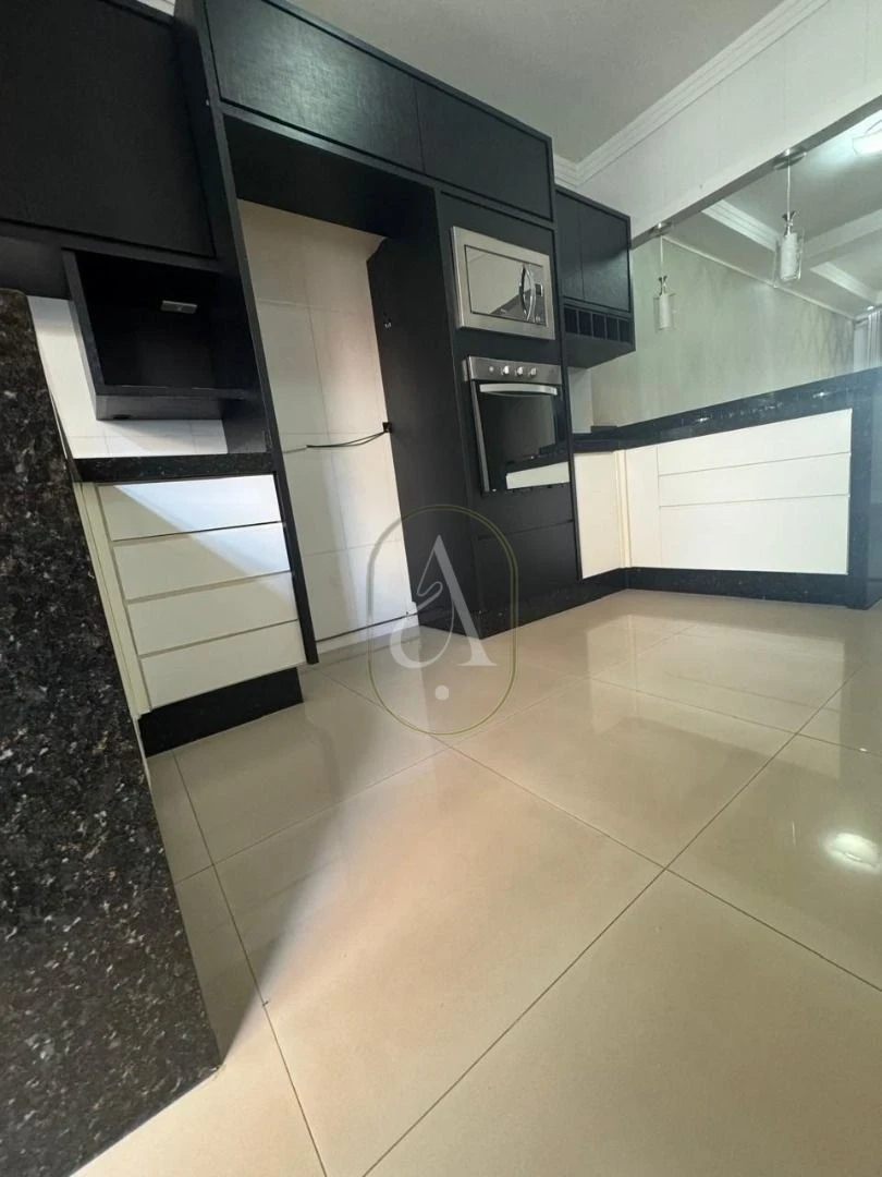 Imagens do imóveis Casa À Venda Jardim Licce Maringá