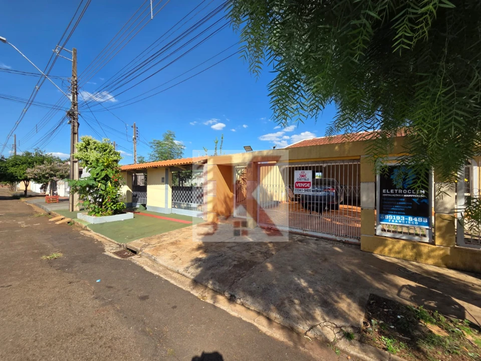 Imagens do imóveis CASA NO CALIFORNIA VENDE