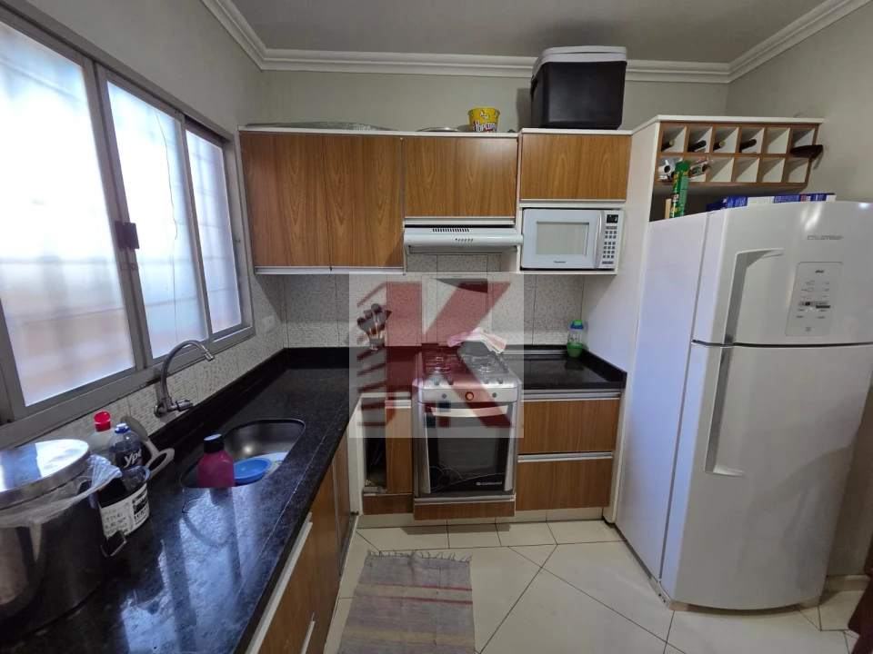 Imagens do imóveis CASA NO CALIFORNIA VENDE