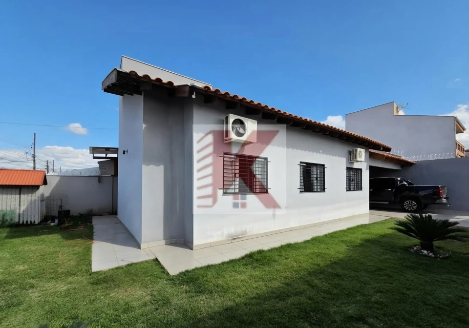 Imagens do imóveis CASA DE ESQUINA A VENDA