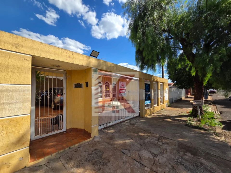 Imagens do imóveis CASA NO CALIFORNIA VENDE