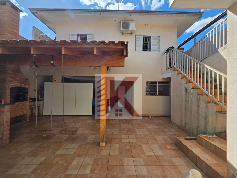 Imagens do imóveis CASA NO CALIFORNIA VENDE