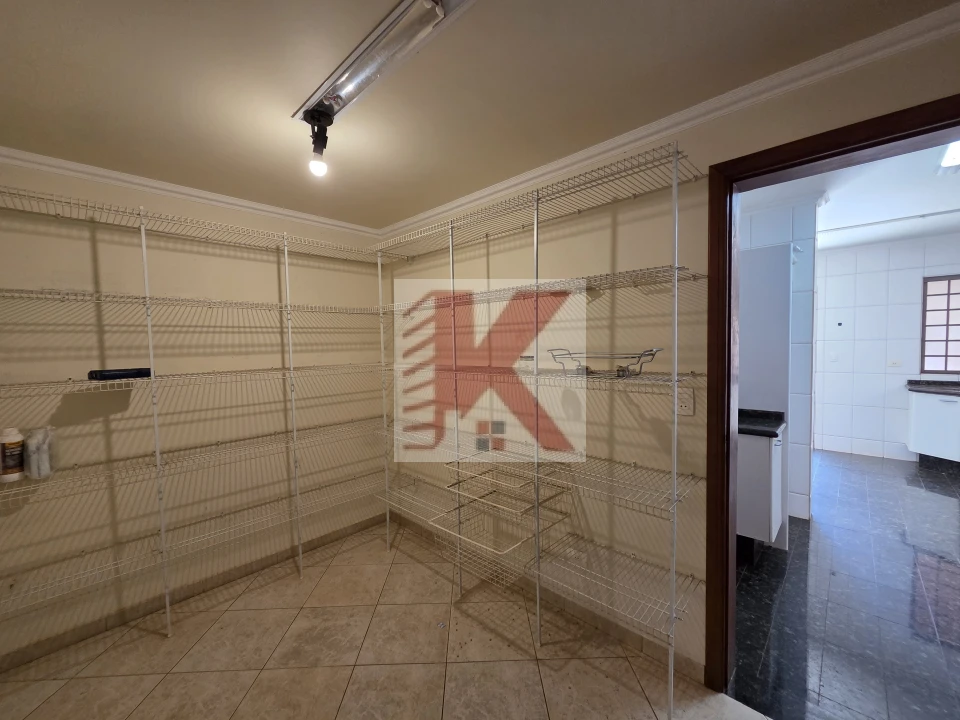 Imagens do imóveis LOCAÇÃO QUATRO (4) QUARTOS  NO SAN FERNANDO  -  TODOS COM ARMÁRIOS, SUÍTE, TRÊS (3) SALAS, ESCRITÓRIO, DESPENSA GRANDE, COZINHA COM ARMÁRIOS,  PI