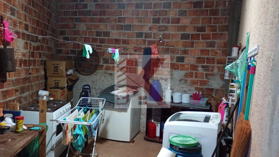 Imagens do imóveis DEPENDENCIA A VENDA JD NOVA ESPERANÇA REGIÃO SUL PRÓXIMO AOS EMPREENDIMENTOS SOLARE ESSENZA,E SOLARE FIORE CONTATO CORRETOR MARCIANO 99643.1383