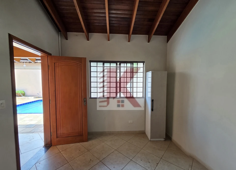 Imagens do imóveis LOCAÇÃO QUATRO (4) QUARTOS  NO SAN FERNANDO  -  TODOS COM ARMÁRIOS, SUÍTE, TRÊS (3) SALAS, ESCRITÓRIO, DESPENSA GRANDE, COZINHA COM ARMÁRIOS,  PI