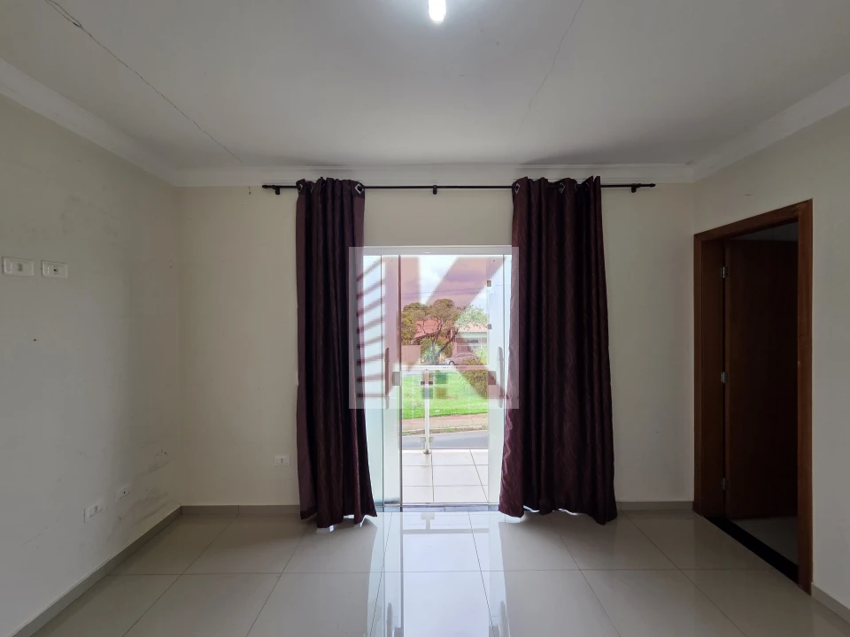 Apartamento Residencial -  (FRENTE R. BOLIVIA)