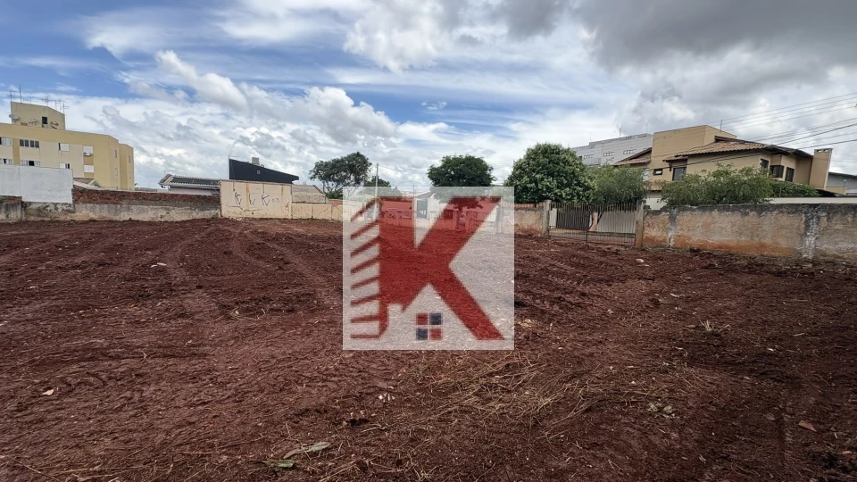 Imagens do imóveis TERRENO NO CENTRO DE LONDRINA - INVESTIMENTO OPORTUNIDADE ÚNICA LOTE IMPAR