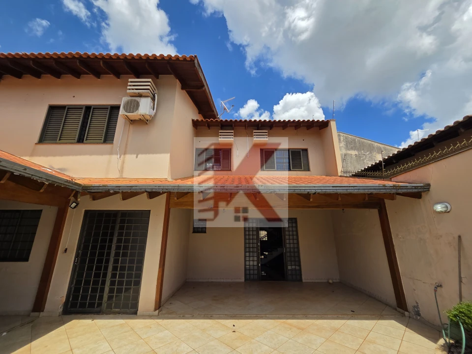 Imagens do imóveis LOCAÇÃO QUATRO (4) QUARTOS  NO SAN FERNANDO  -  TODOS COM ARMÁRIOS, SUÍTE, TRÊS (3) SALAS, ESCRITÓRIO, DESPENSA GRANDE, COZINHA COM ARMÁRIOS,  PI