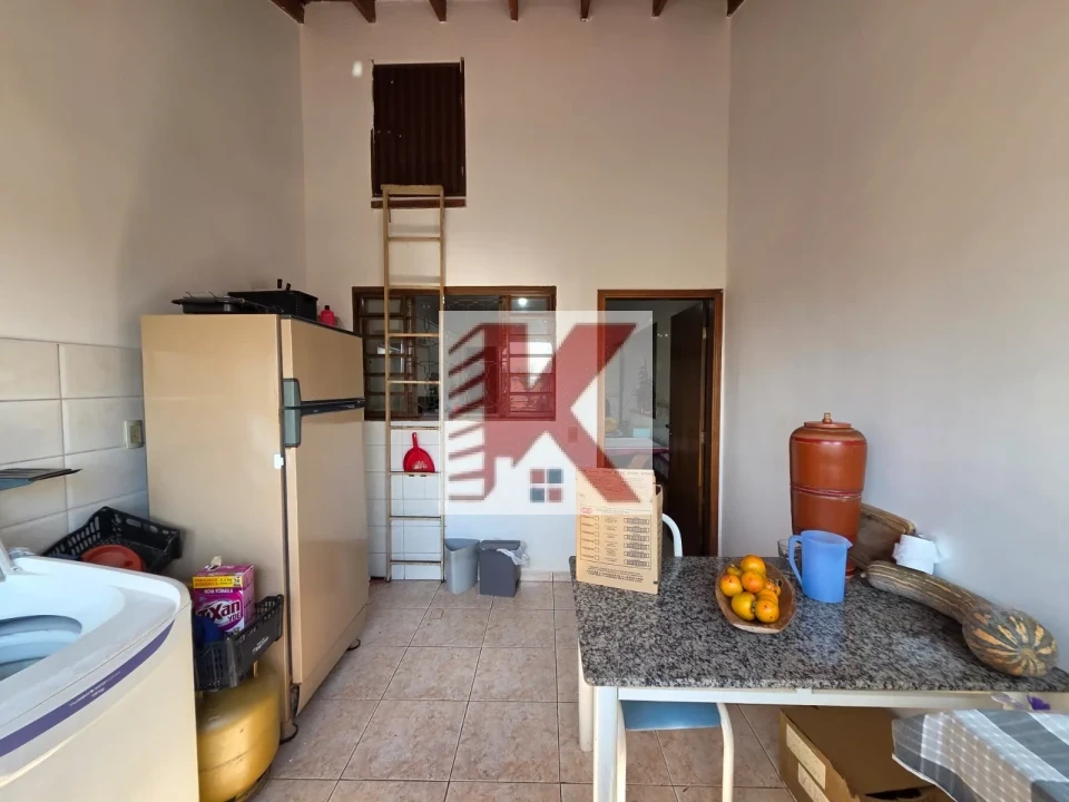 Imagens do imóveis COMERCIAL DUAS SALAS 60,00M2 CADA 1 APARTAMENTO DUAS SUITES, QUINTAL ESTACIONAMENTO