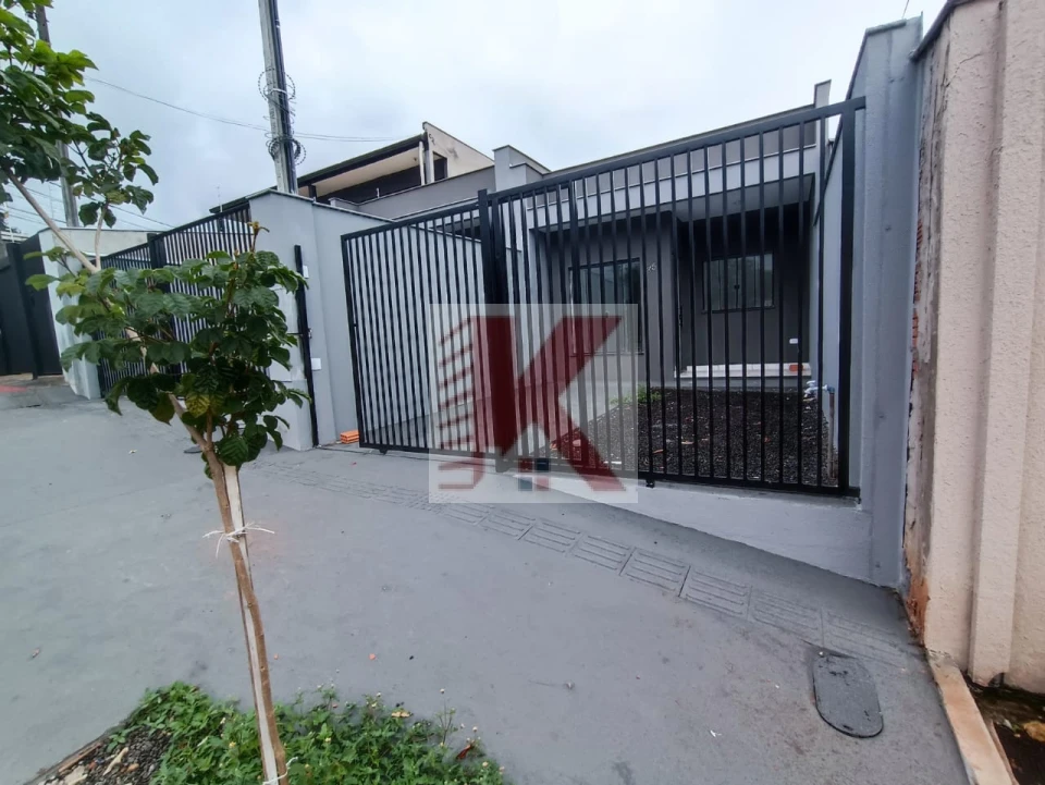 RESIDENCIA GERMINADA ESCRITURADA A VENDA ACEITA TERRENO COMO PARTE DE PAGAMENTO ACEITA FINANCIAMENTO CONSULTAR CORRETOR MARCIANO  43 99643.1383
