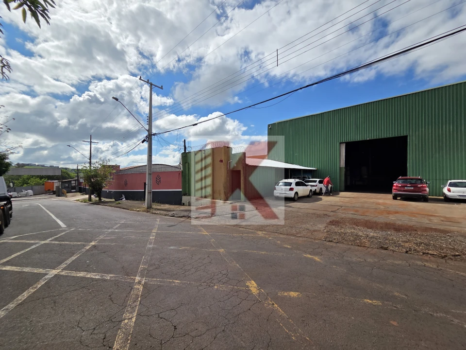 Imagens do imóveis Barracão Comercial