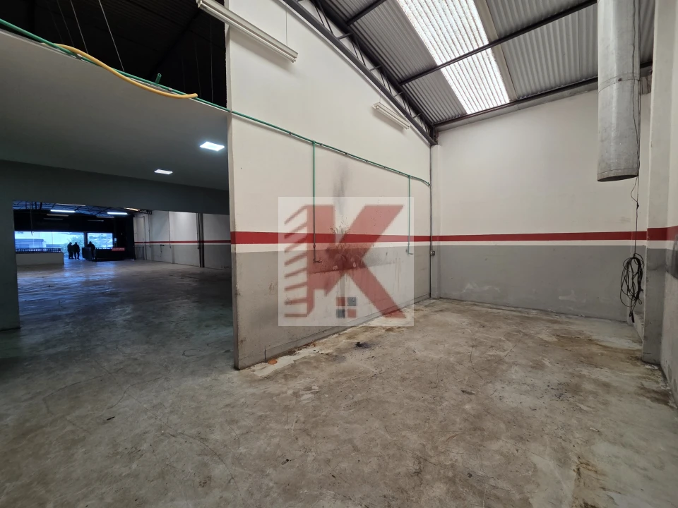 Imagens do imóveis Barracão Comercial