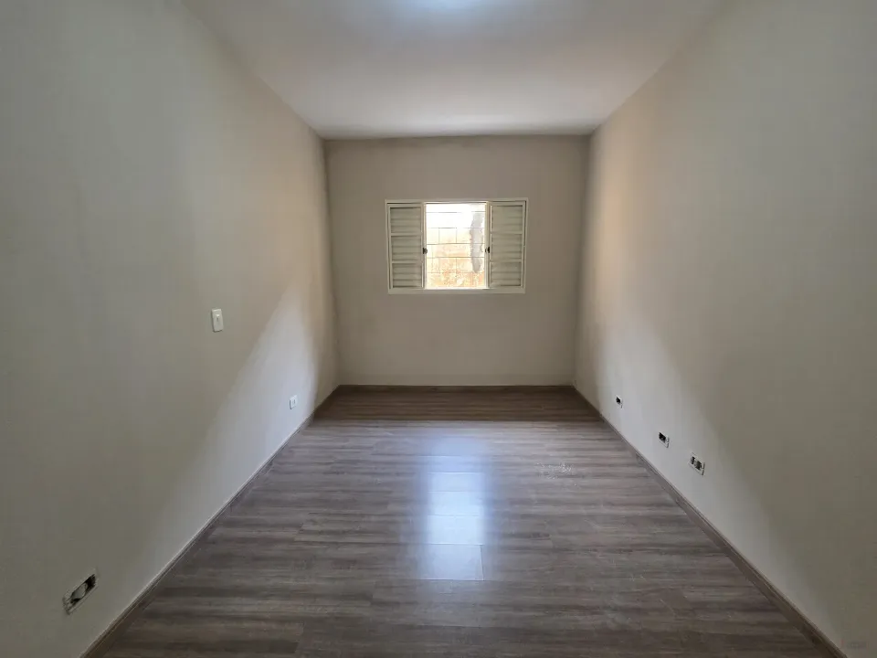 Imagens do imóveis Casa locação no Jardim Califórnia