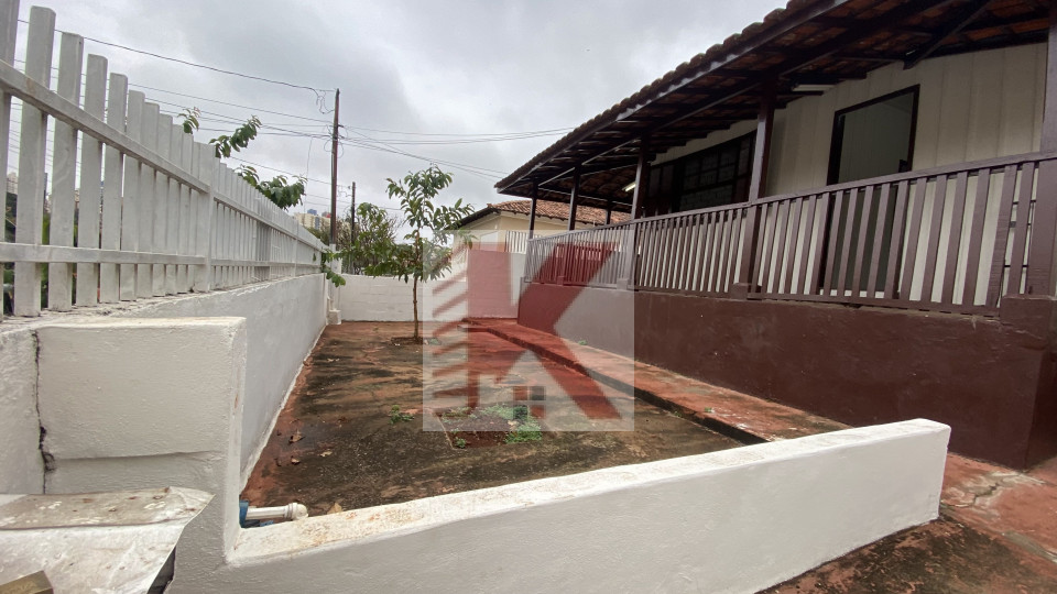 Imagens do imóveis LOCAÇÃO R$1.000,00 CASA MADEIRA NO JARDIM AEROPORTO, JK / SANTOS DUMONT