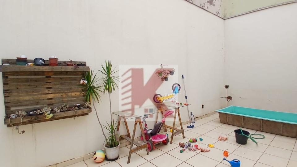 Imagens do imóveis ALTO DO CAFEZAL, - ENCANTADORA RESIDÊNCIA DE TRÊS DORMITÓRIOS E SUITE -R$475.000,00