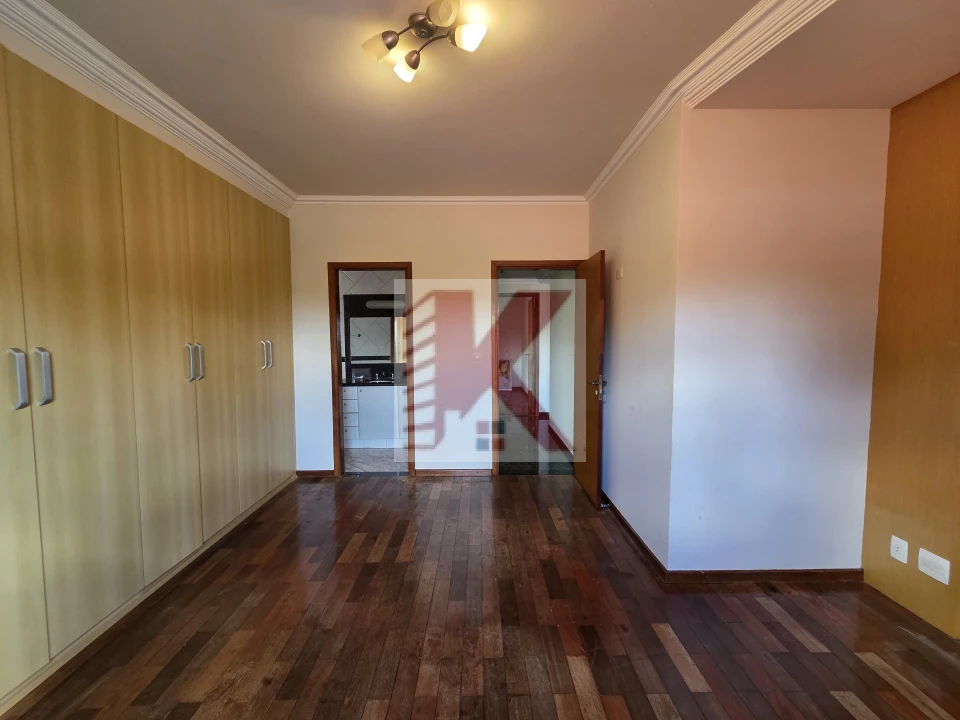 Imagens do imóveis LOCAÇÃO QUATRO (4) QUARTOS  NO SAN FERNANDO  -  TODOS COM ARMÁRIOS, SUÍTE, TRÊS (3) SALAS, ESCRITÓRIO, DESPENSA GRANDE, COZINHA COM ARMÁRIOS,  PI