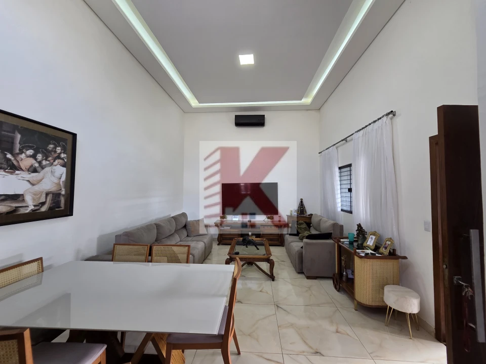 Imagens do imóveis CASA DE ESQUINA A VENDA