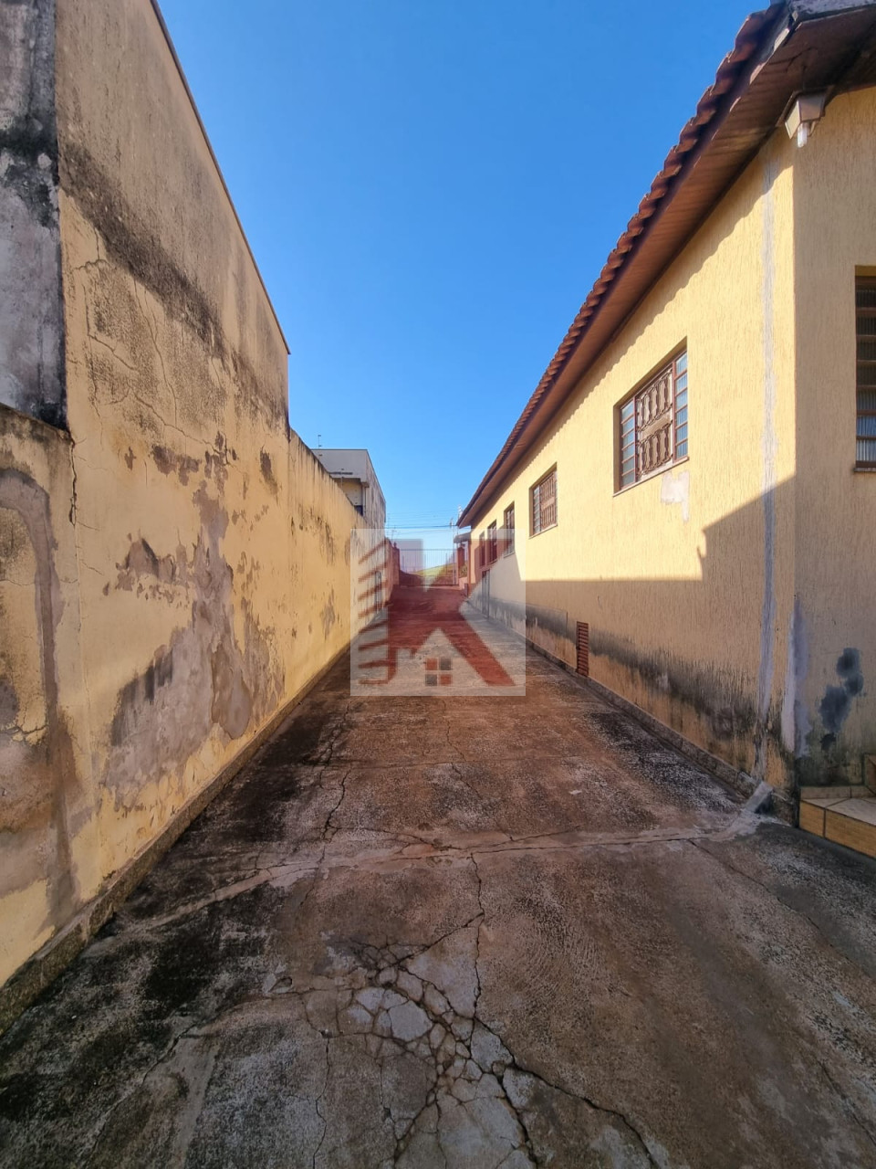 Imagens do imóveis Comercial Avenida Salgado Filho enfrente do Aeroporto Londrina