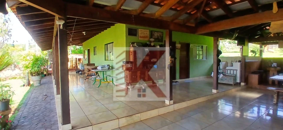 Imagens do imóveis CHÁCARA ESCRITURADA A VENDA NA USINA 3 BOCAS REGIÃO SUL  COM CASA DE ALVENARIA MUITO VERDE REALIZE  SEU SONHO DE MORAR                           