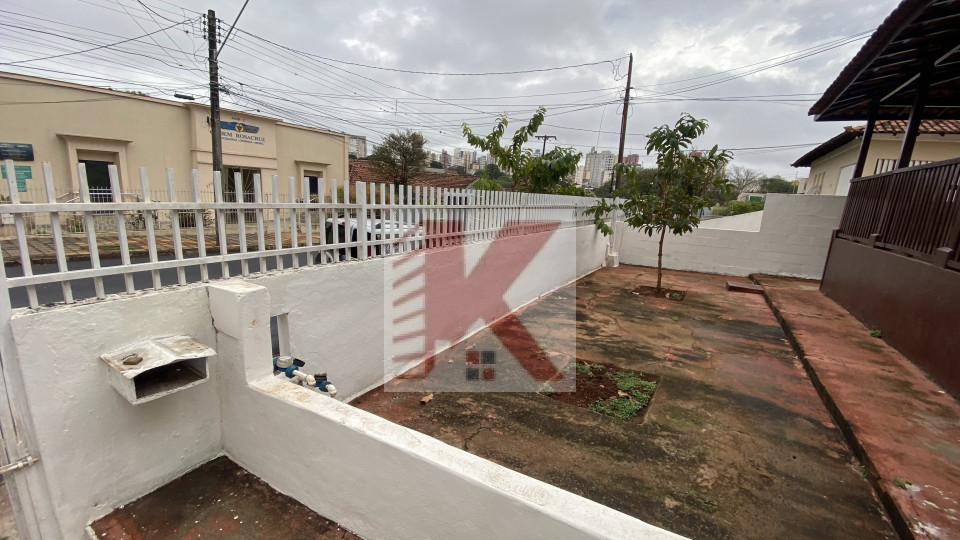 Imagens do imóveis LOCAÇÃO R$1.000,00 CASA MADEIRA NO JARDIM AEROPORTO, JK / SANTOS DUMONT