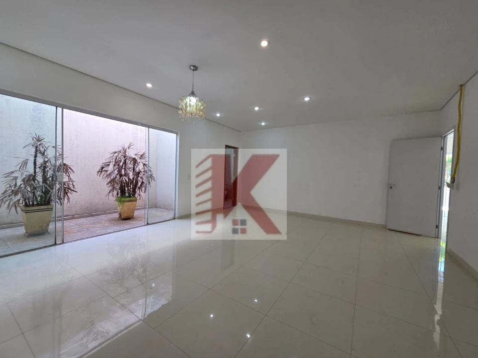 Imagens do imóveis UM LINDO SOBRADO A VENDA REGIÃO LESTE JD SAN FERNANDO ACEITA ANÁLISE DE PERMUTA COM VOLTA EM DINHEIRO