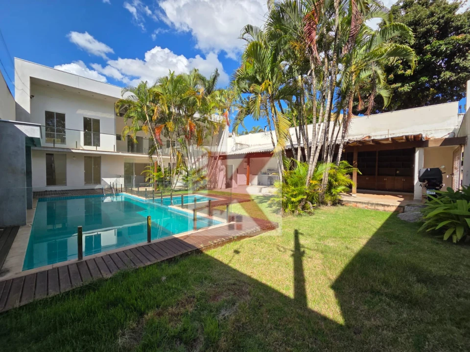 Imagens do imóveis UM LINDO SOBRADO A VENDA REGIÃO LESTE JD SAN FERNANDO ACEITA ANÁLISE DE PERMUTA COM VOLTA EM DINHEIRO