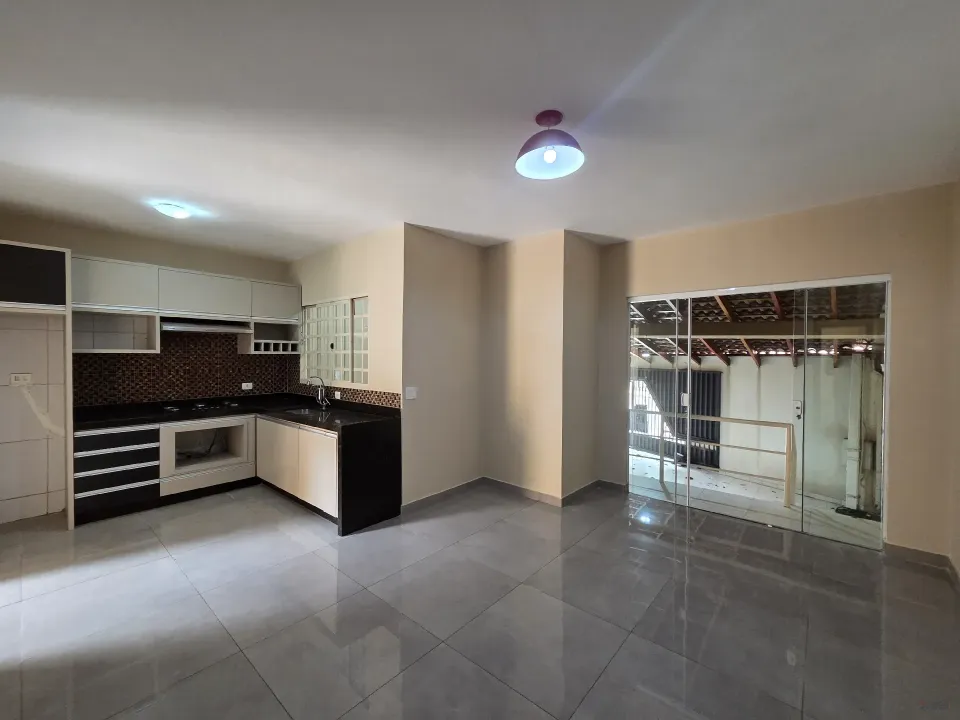 Imagens do imóveis Casa locação no Jardim Califórnia