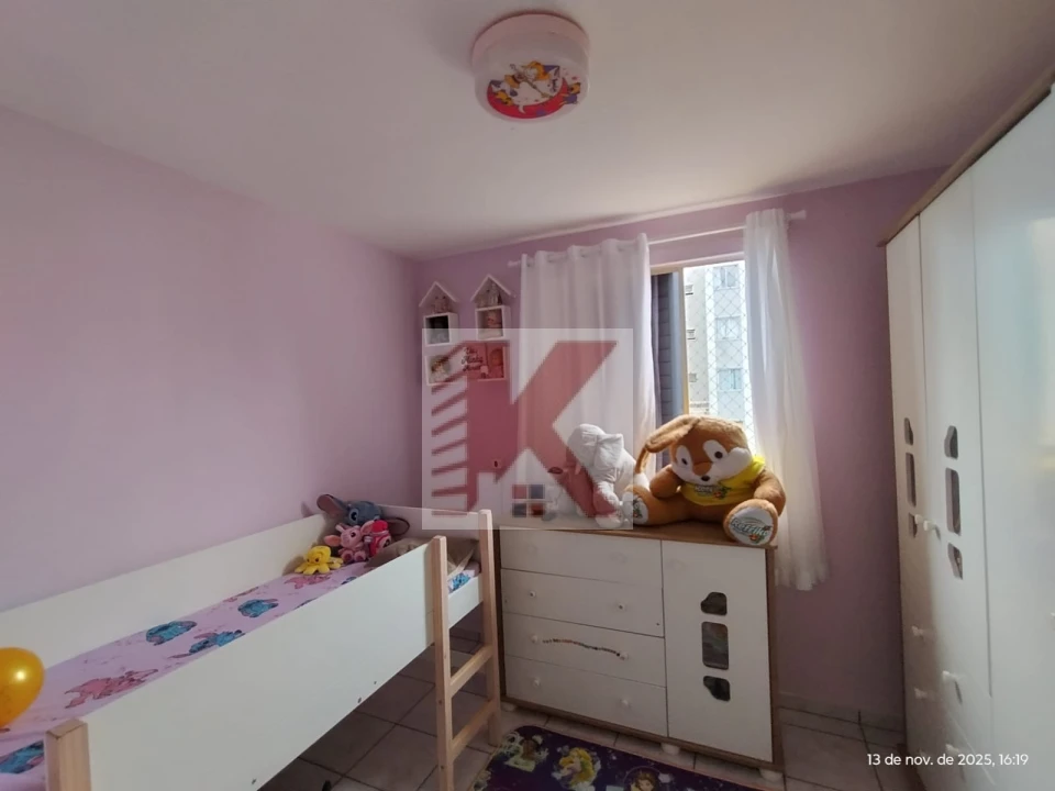 Imagens do imóveis Apartamento  à Venda - Vale do Cambezinho I | Zona Leste  de Londrina na Avenida das Américas.