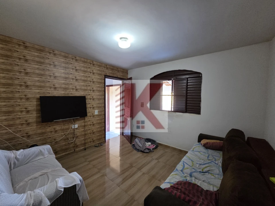 Imagens do imóveis Casa a Venda no Bairro Armindo Guazzi