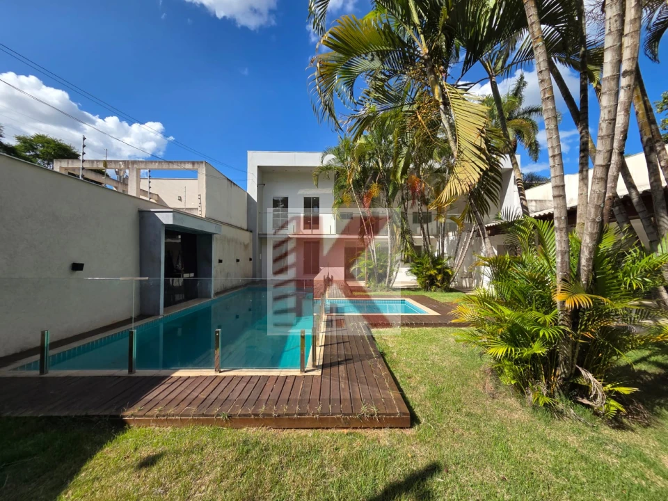 Imagens do imóveis UM LINDO SOBRADO A VENDA REGIÃO LESTE JD SAN FERNANDO ACEITA ANÁLISE DE PERMUTA COM VOLTA EM DINHEIRO