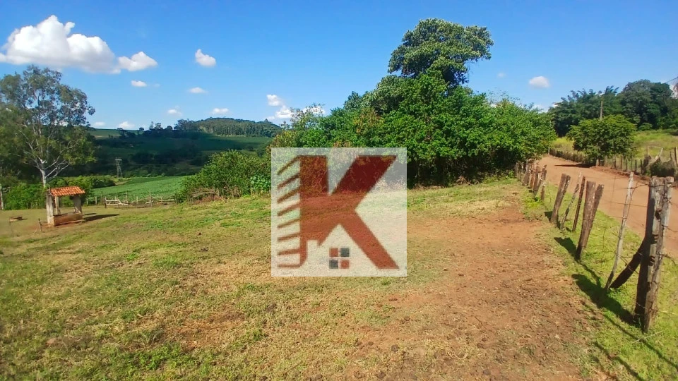 Imagens do imóveis EXCELENTE CHACARA MOLHADA NO PATRIMÓNIO ESPIRITO SANTO COM 26.000M2  ACEITA PERMUTA POR CASA  ESTRADA ASFALTICA EM BREVE SERÁ