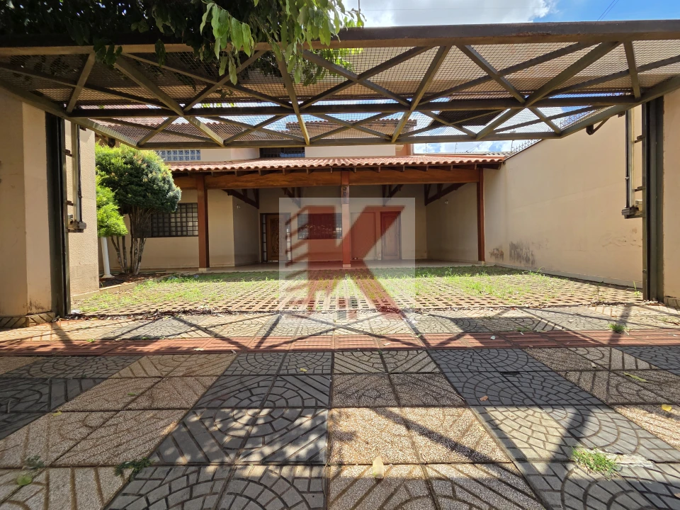 Imagens do imóveis LOCAÇÃO QUATRO (4) QUARTOS  NO SAN FERNANDO  -  TODOS COM ARMÁRIOS, SUÍTE, TRÊS (3) SALAS, ESCRITÓRIO, DESPENSA GRANDE, COZINHA COM ARMÁRIOS,  PI