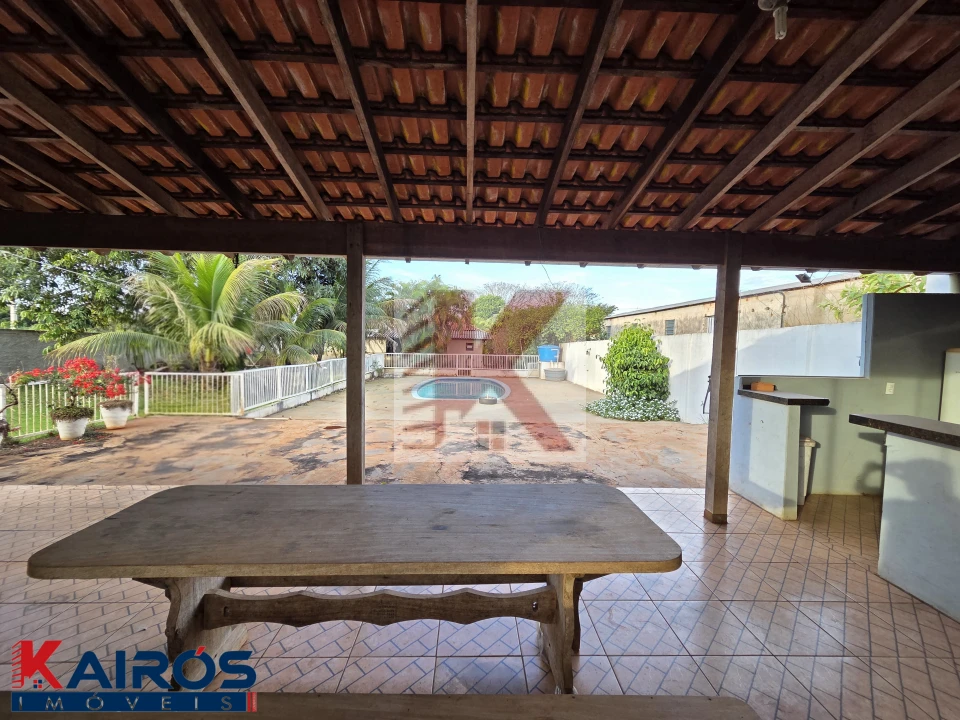 Chácara a Venda - Oportunidade com lazer e ótima localização