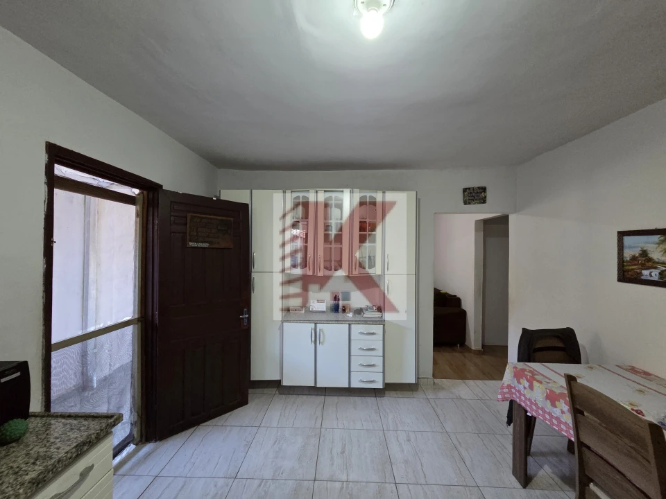 Imagens do imóveis Casa a Venda no Bairro Armindo Guazzi