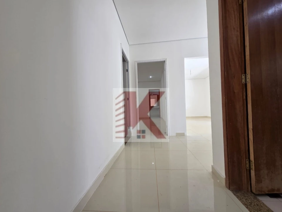 Imagens do imóveis UM LINDO SOBRADO A VENDA REGIÃO LESTE JD SAN FERNANDO ACEITA ANÁLISE DE PERMUTA COM VOLTA EM DINHEIRO