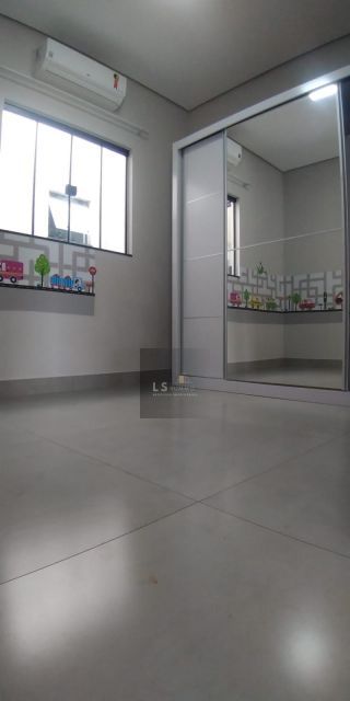 CASA A VENDA - CONDOMINIO MORADA DAS FLORES