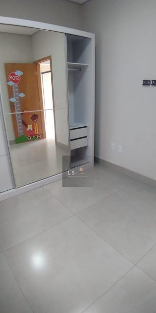 CASA A VENDA - CONDOMINIO MORADA DAS FLORES