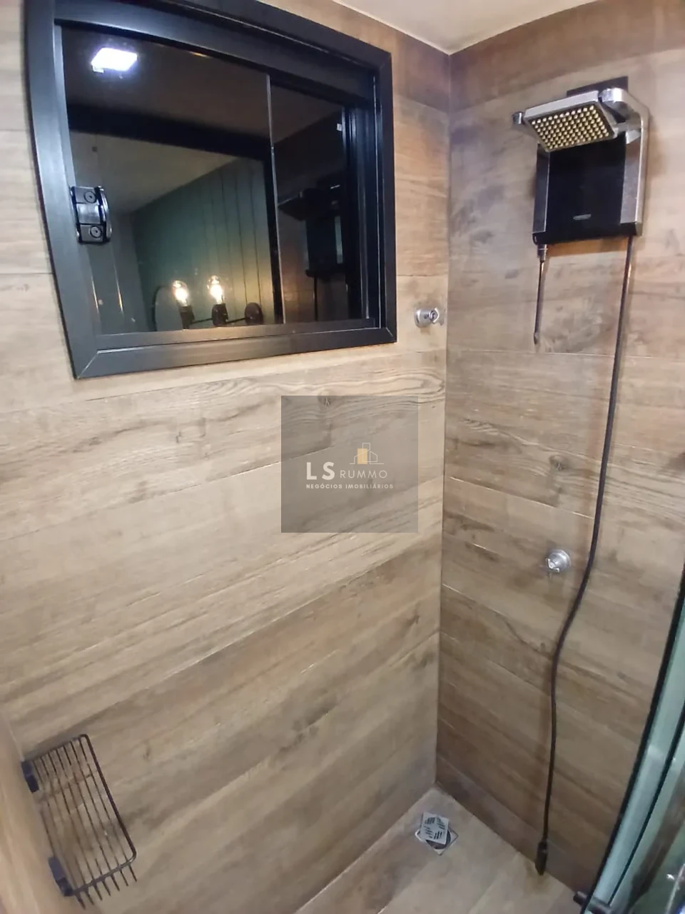APARTAMENTO BRISAS DO LAGO