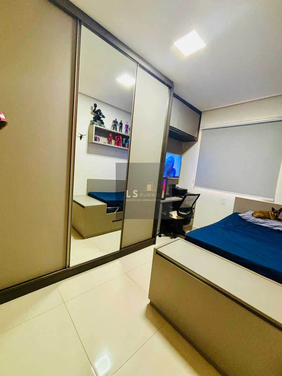 CASA PARA VENDA - CONDOMÍNIO VIA FLORENCE