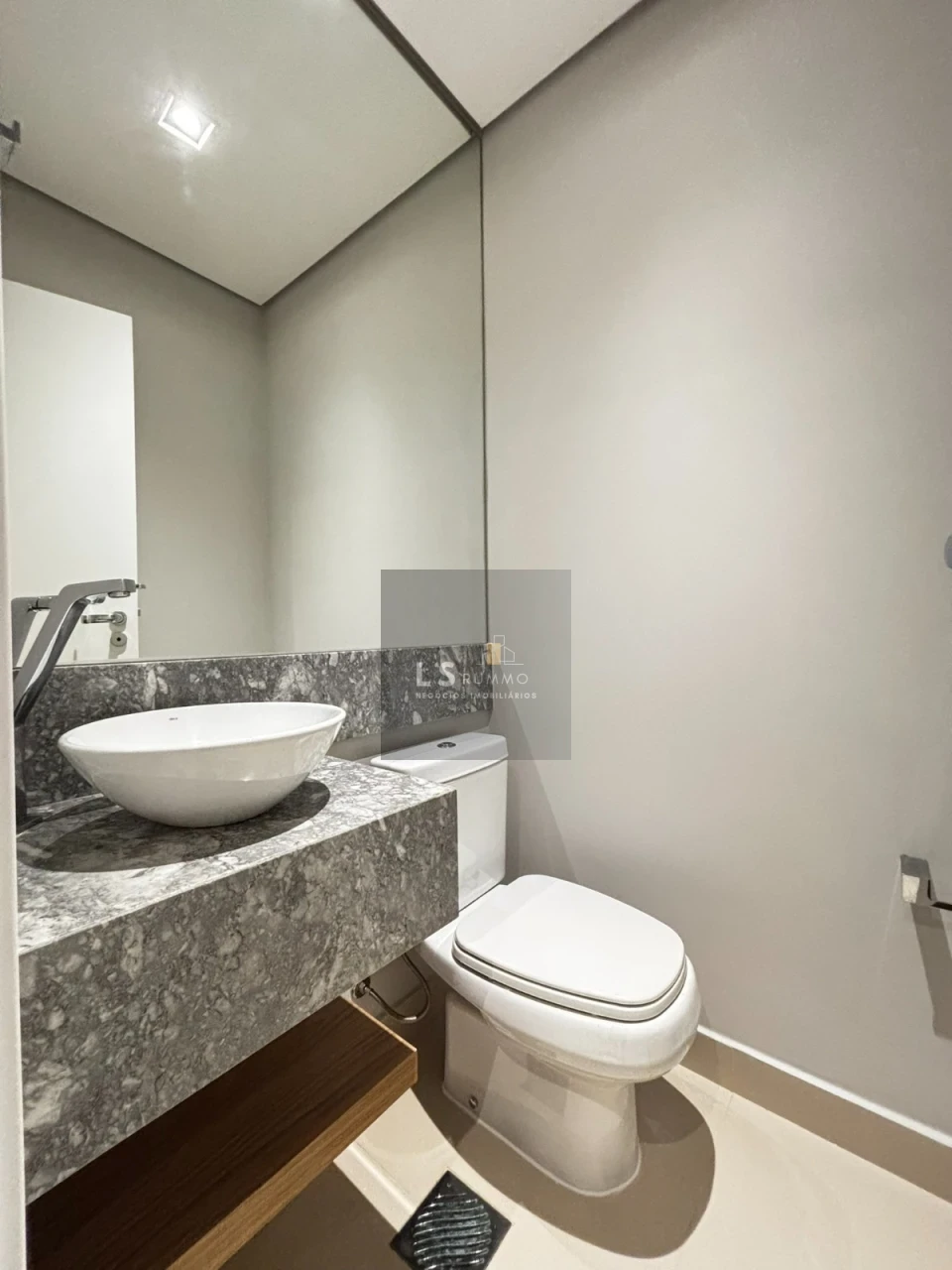 EDIFÍCIO TORREVILLE