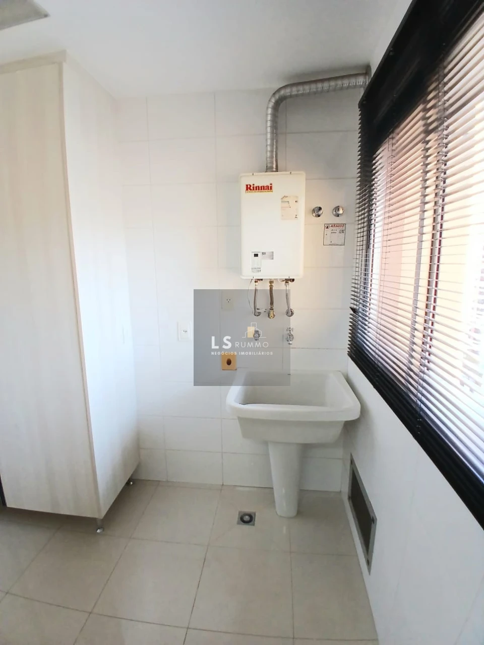 APARTAMENTO PARA LOCAÇÃO - EDIFÍCIO ANITA MALFATTI