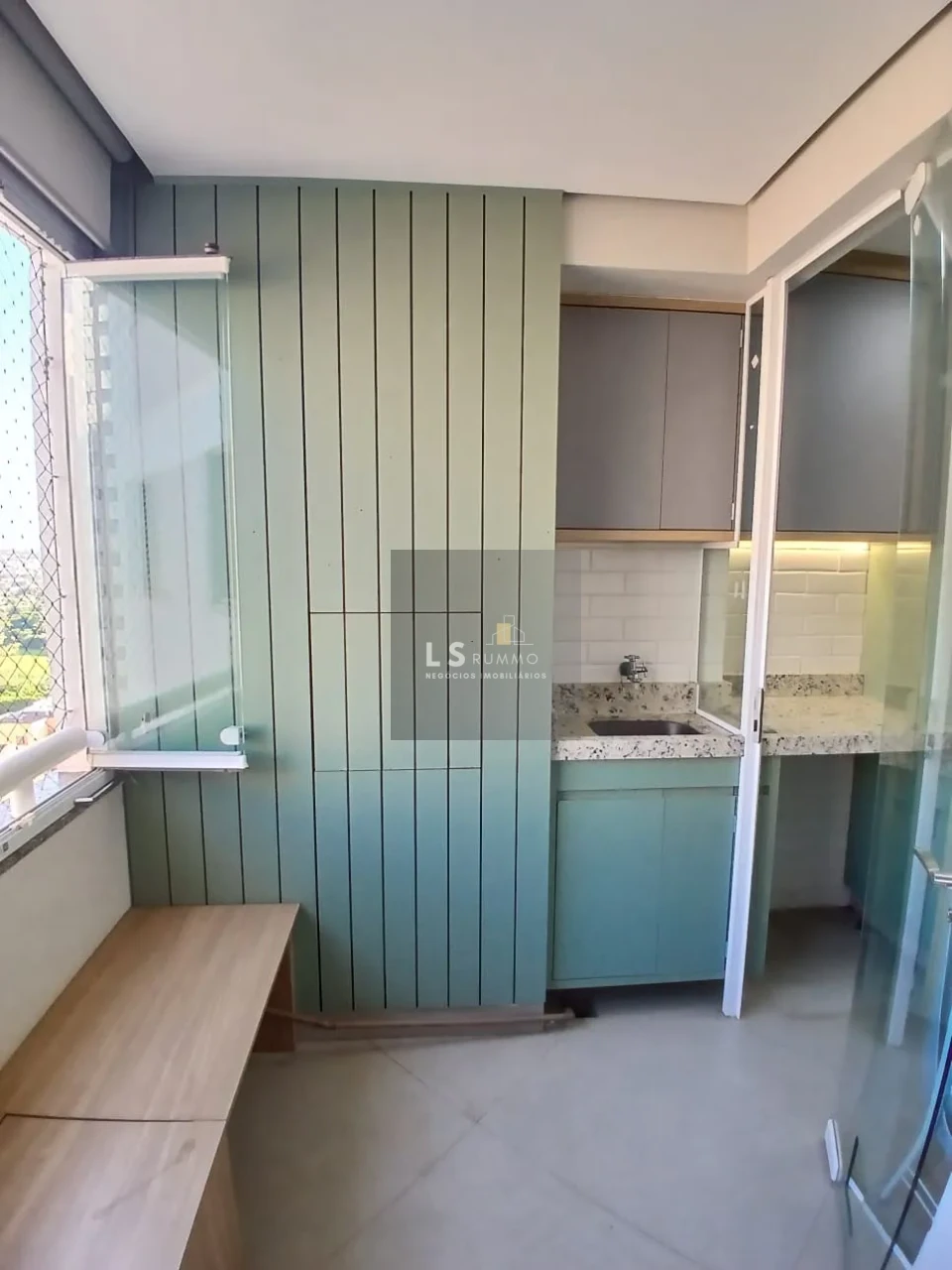 APARTAMENTO BRISAS DO LAGO