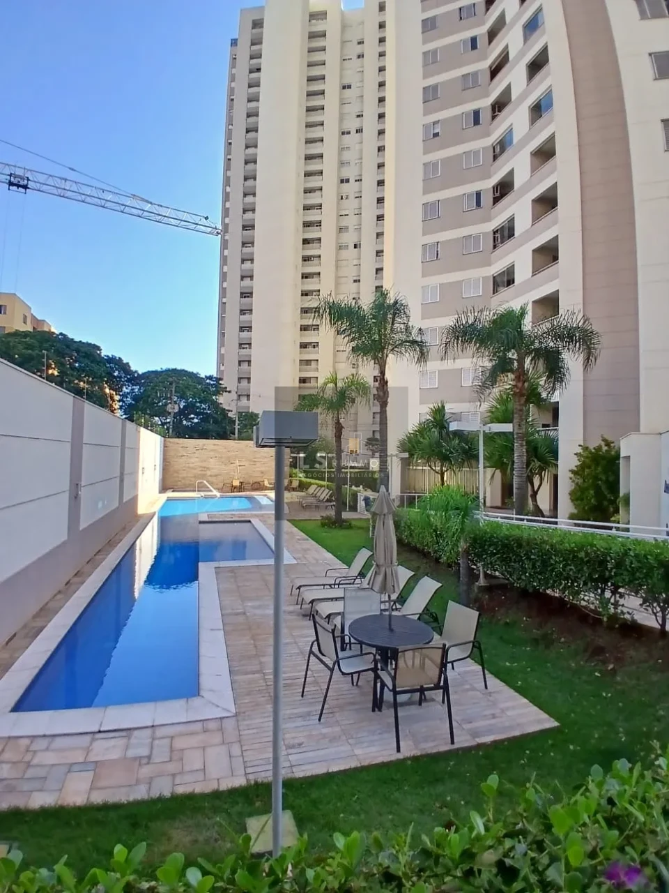 APARTAMENTO BRISAS DO LAGO
